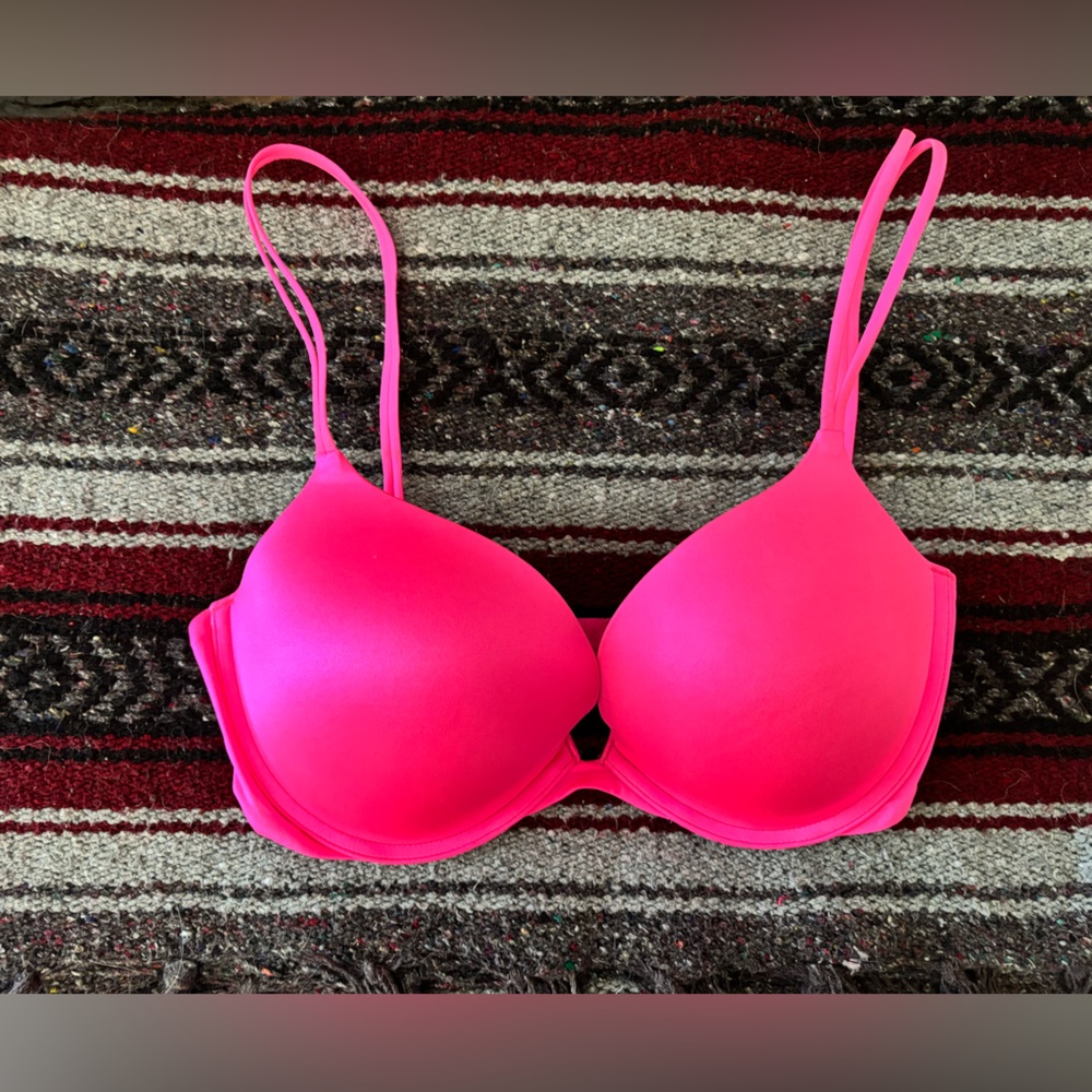 34DD Very Sexy Push Up Victorias Secret Bra